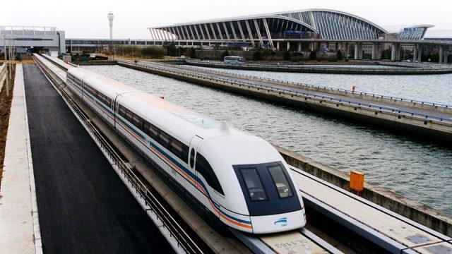 Kebut Seperti Jet! Ini 5 Kereta Api Paling Cepat dan Canggih di Dunia