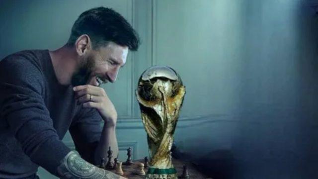 Kumpulan Meme Piala Dunia, Messi vs Ronaldo, GOAT, dan Mbappe!
