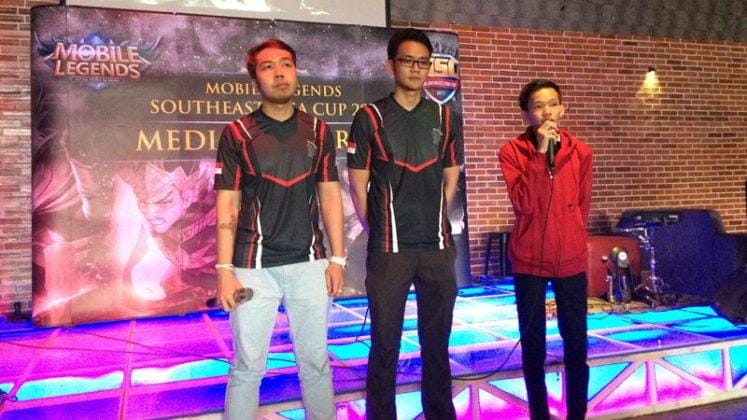 Ayo dukung Elite8 dan SaintsIndo!