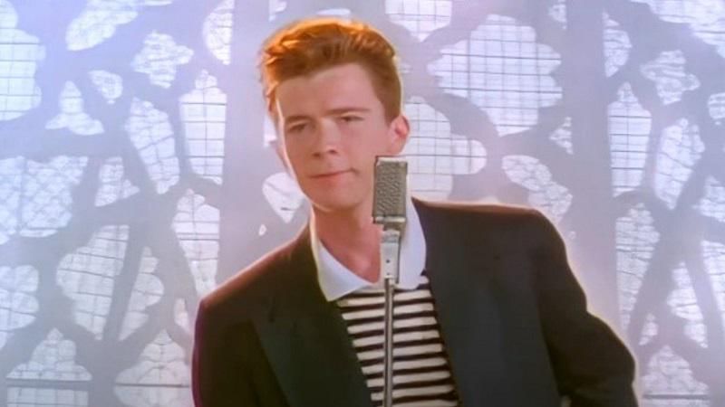 Sumber: Official Rick Astley