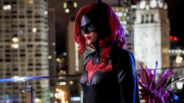 Pemeran Batwoman, Ruby Rose Mengundurkan Diri. Ada Apa?