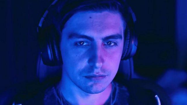 Shroud, The Human Aimbot, Kembali ke Twitch!