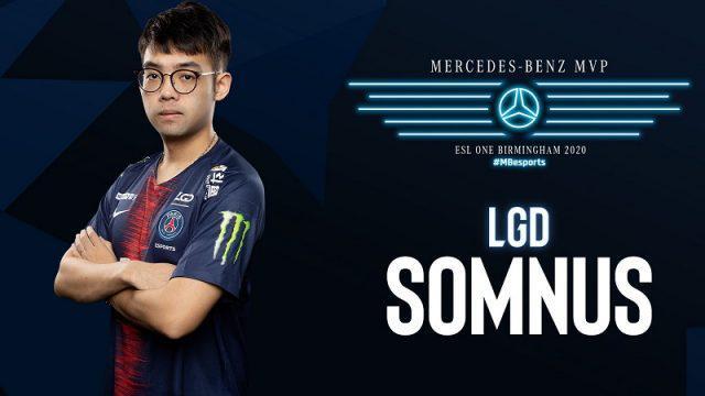 Penuhi Janji kepada Penggemar, Somnus Melakukan Cross-dress di Sesi Livestreamingnya!