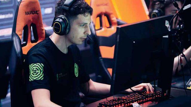 Steel Dilaporkan Meninggalkan CS:GO Demi VALORANT