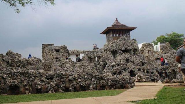Auto Merinding! Ini 5 Tempat Angker di Cirebon, Berani?