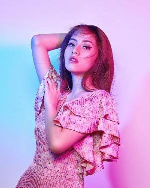 @karinayasmine via instagram.com/zaraadhsty