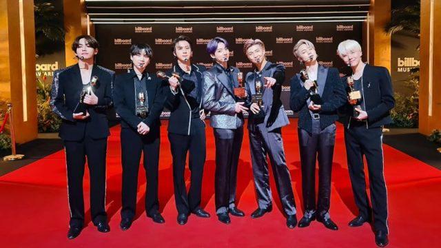 Menang di Billboard Music Awards, BTS Jadi Artis Asia Pertama yang Bawa Pulang 4 Piala