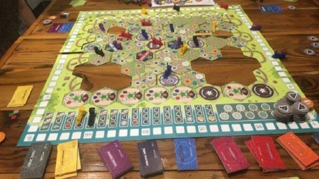 5 Board Game Tetap Seru Meski Dimainkan Sendirian! Apa Saja?