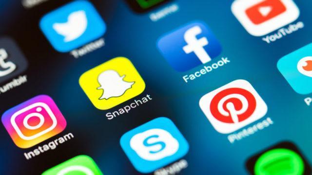 Sering Dipakai Penipuan, Hindari Bagikan 5 Data Ini di Media Sosial!