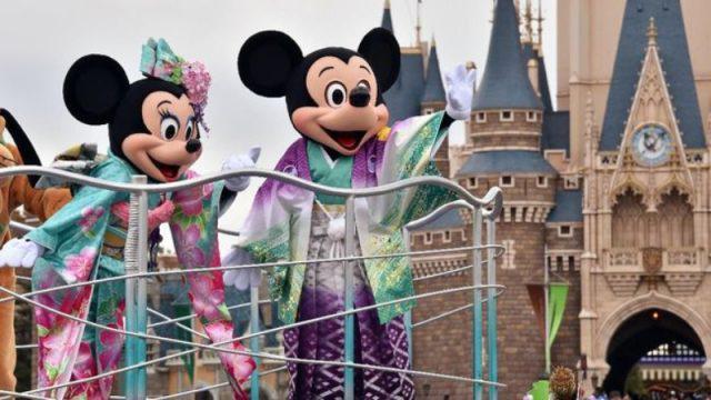 Sehari Setelah Ditetapkan Sebagai Pandemik, Disneyland Ditutup Akibat Virus Corona!