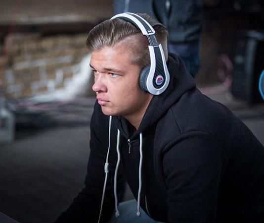 M4RV sumber : kicker esport