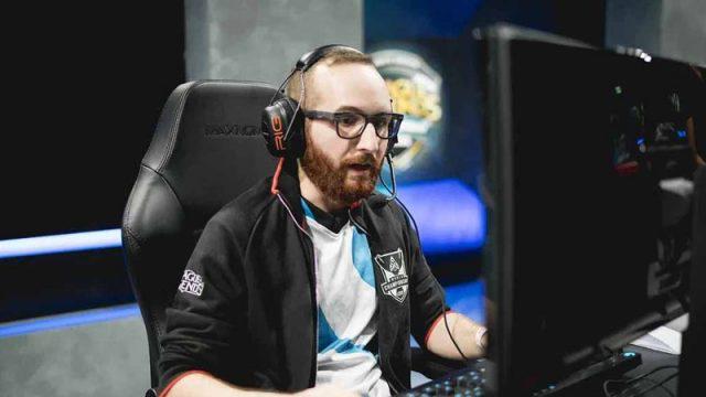 Legenda Hidup Esports League of Legends Positif Corona