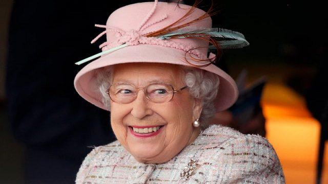 Gak Pernah Masuk Sekolah! Inilah 6 Fakta Mencengangkan Ratu Elizabeth II