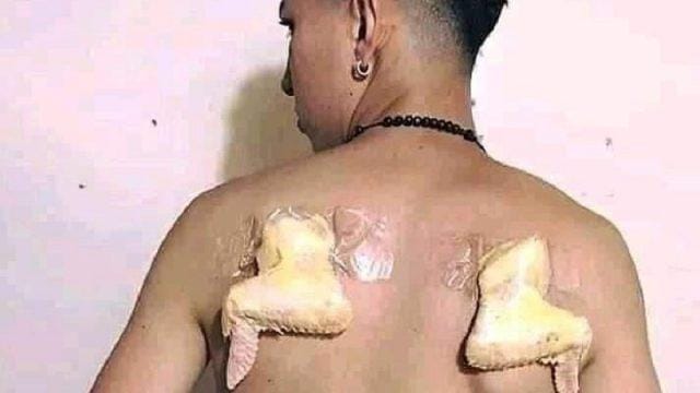 Tingkah Polah 10 Orang Gabut Maksimal Ini Bikin Garuk-Garuk Kepala, Unfaedah!