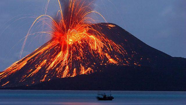 Ledakannya Dahsyat! Ini 7 Dampak Letusan Gunung Krakatau 1883 pada Dunia