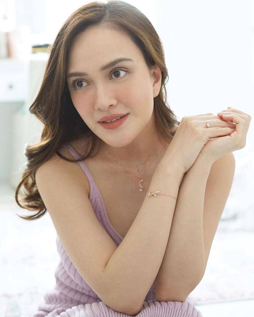 instagram.com/shandyaulia