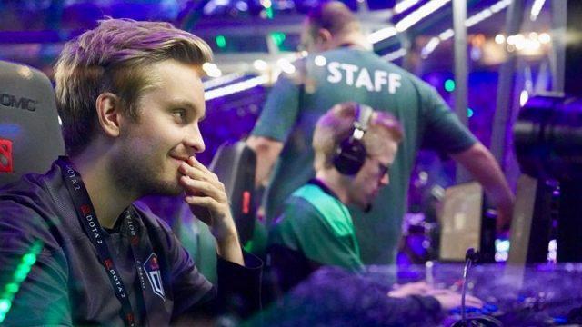 Kursi Gaming JerAx Lampaui Harga Jersey Messi dan Rooney
