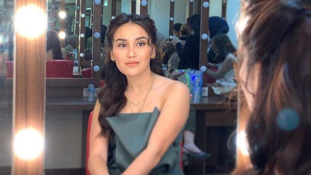 Tajirnya Gak Abal! Ini Sumber Kekayaan Ayu Ting Ting, Bisa Hadiahi Adik Rumah Rp2,5 M