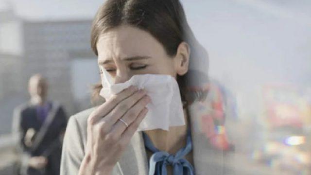 Kenapa Kita Tutup Mata saat Bersin? Ternyata Begini Penjelasannya
