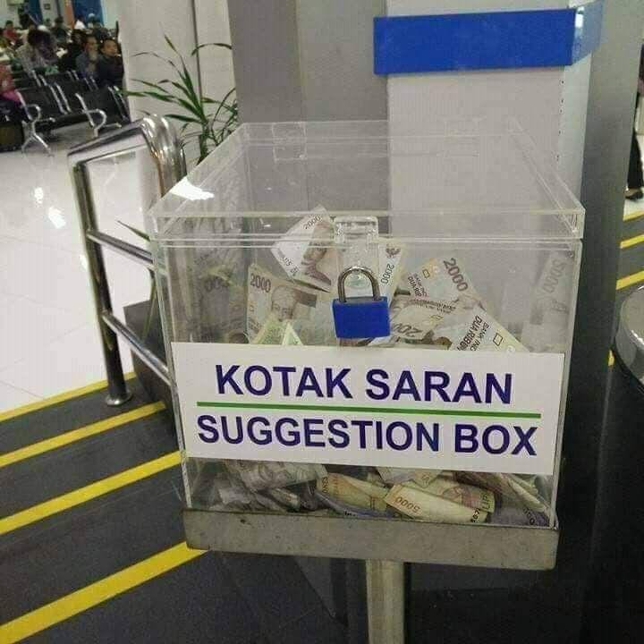 Twitter.com/OnlyinINA