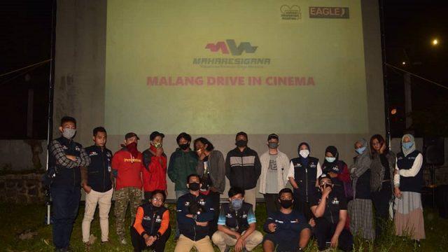 Malang Drive in Cinema Menjadi Sarana Hiburan Warga Dikala Pandemi