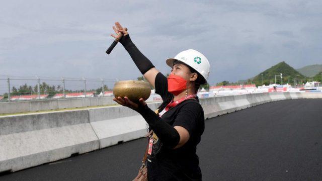 Rara Istiati, Pawang Hujan MotoGP Mandalika yang Curi Perhatian Dunia