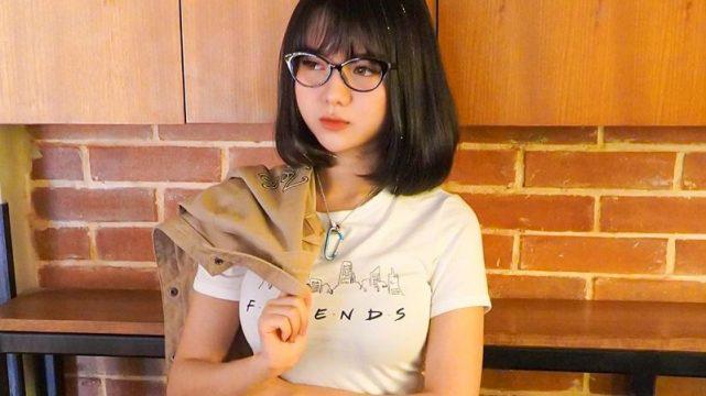 10 Potret Kece Sarah Viloid yang Lagi OOTD, Sukses Bikin Hati Fans Pria Berdesir