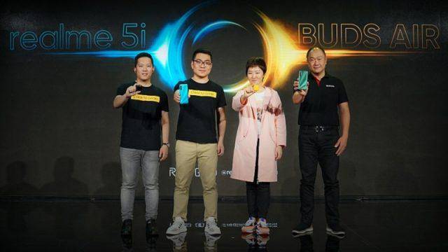 Realme Resmi Meluncurkan Dua Produk Ciamik di Awal Tahun 2020