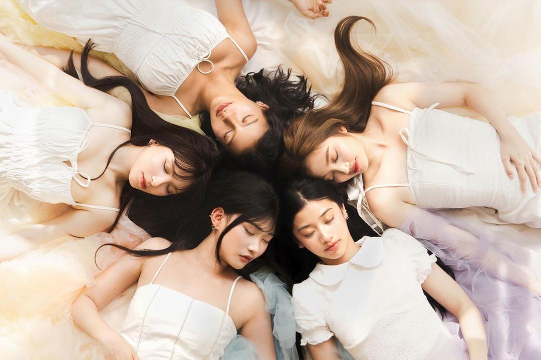 Girl-Group-Papion-Debut-featured.jpg