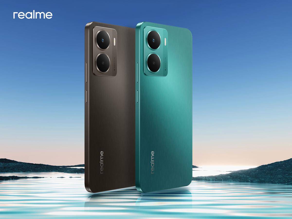 realme P3 5G - Comet Grey & Starlight Green.jpg