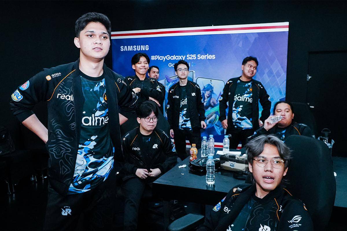 baloyskie-geek-fam-late-match-rrq-2.jpg