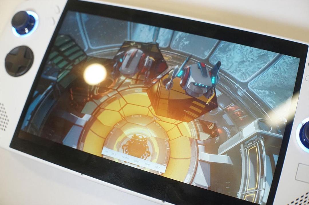 Tes sintetis dilakukan dengan 3DMark dan Cinebench. (Dok. GGWP)