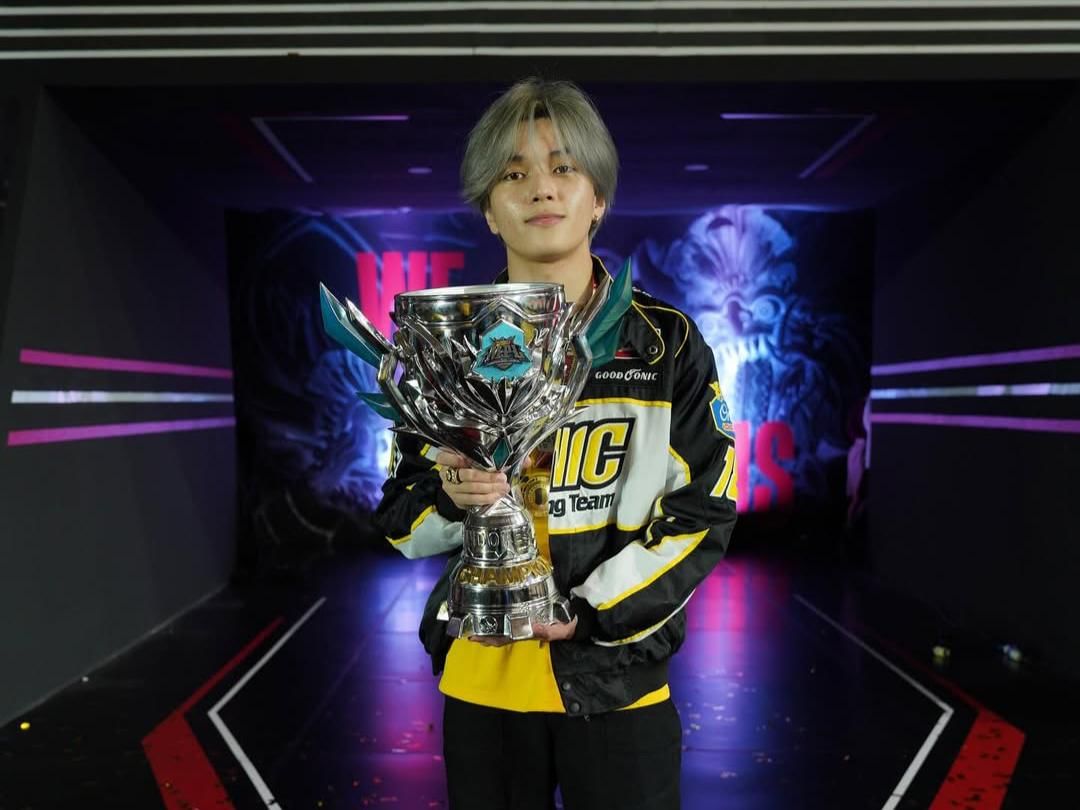 Ikut turnamen tingkat lokal bareng Edward dan Bon Chan (instagram.com/kairirds)