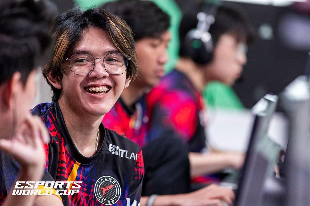 Mikoto dan Talon Esports ditahan imbang di hari pertama. (Dok. Esports World Cup)