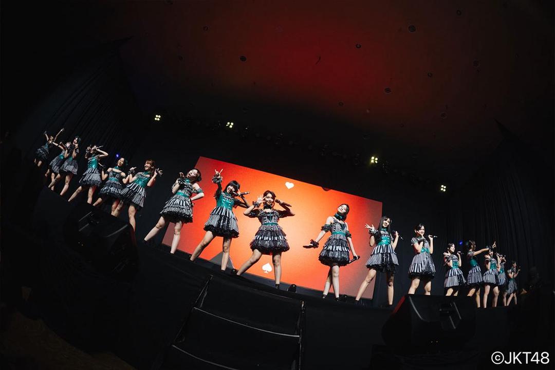 Member Team Spade menghibur para fans. (Dok. JKT48)