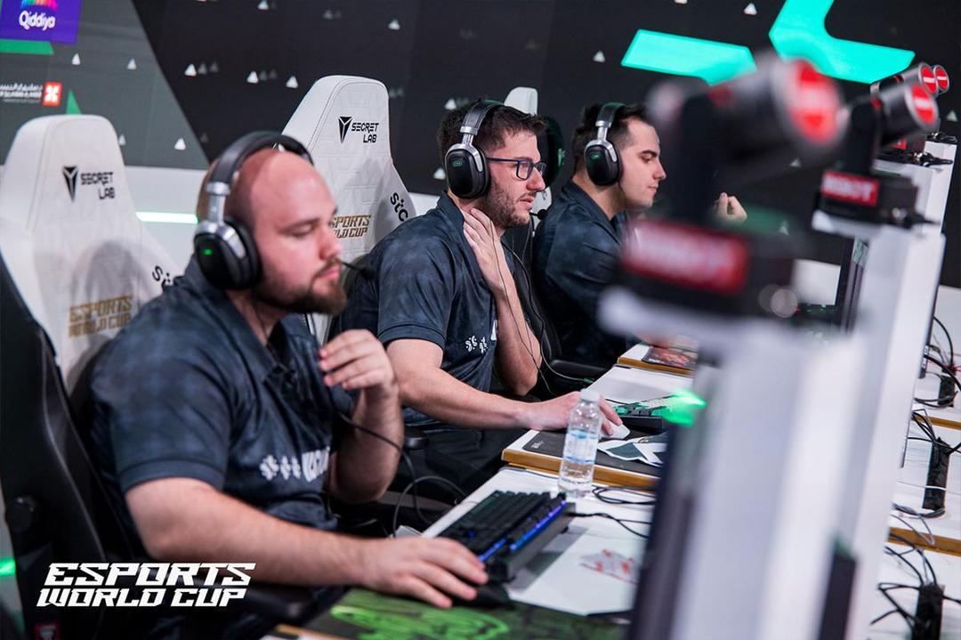 Parivision berhak atas posisi 2 di grup D setelah menang atas Heroic. (Dok. Esports World Cup)