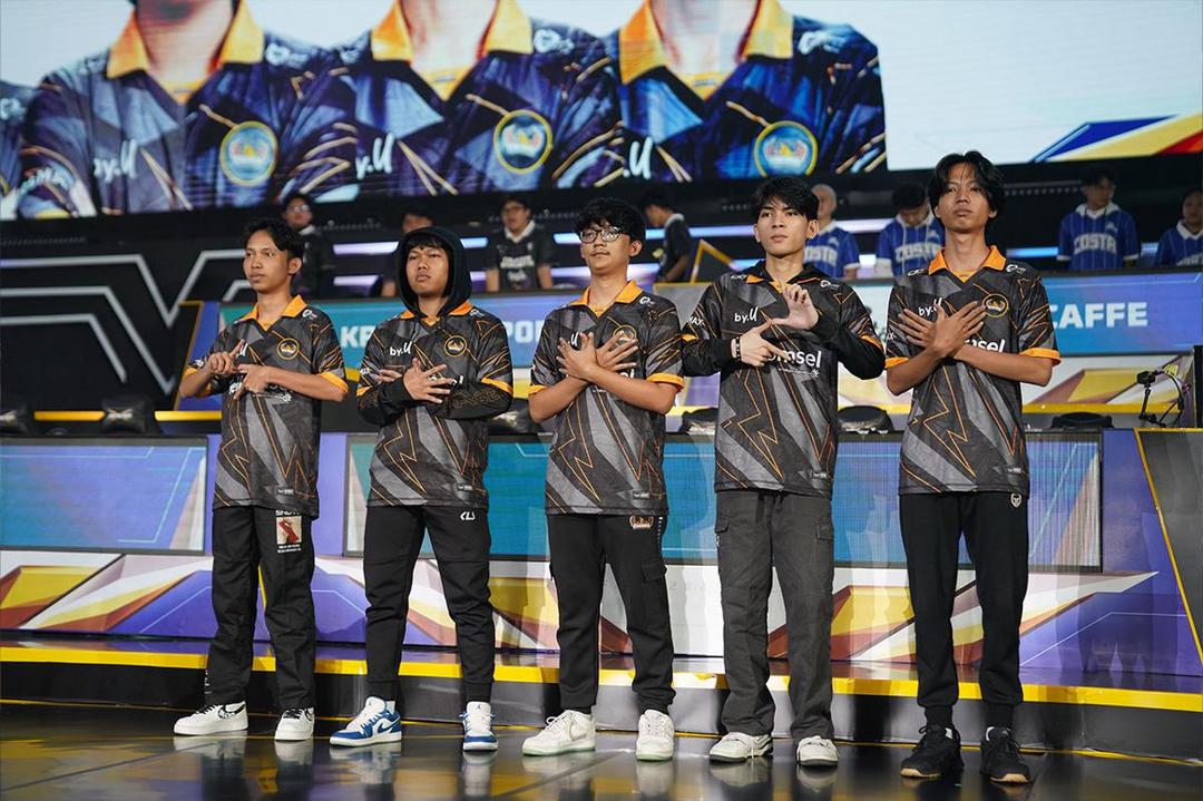 Coach Alexs mengakui potensi besar dari skuad Kagendra. (Dok. Garena)
