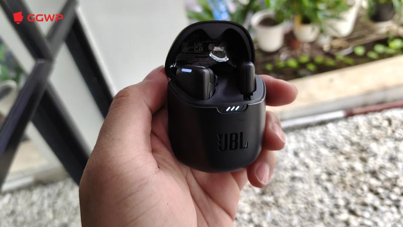 JBL Quantum Stream Studio - Tampilan 4, Dok. GGWP.png
