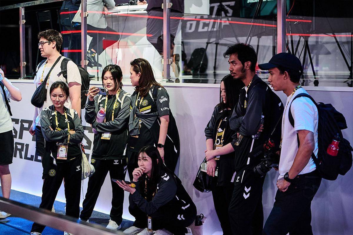 Team Vitality di backstage. (Dok. Esports World Cup)