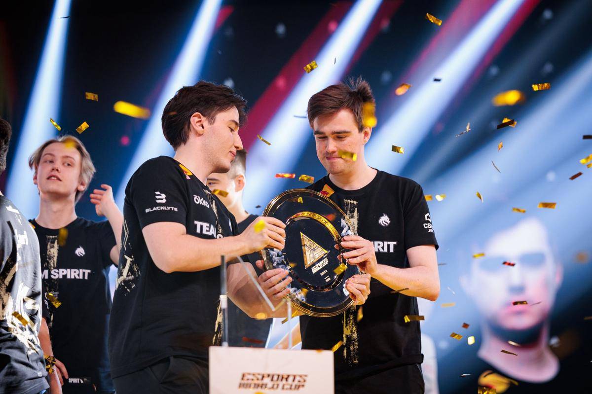 Team Spirit Juara EWC Dota 2 2025 1.jpg