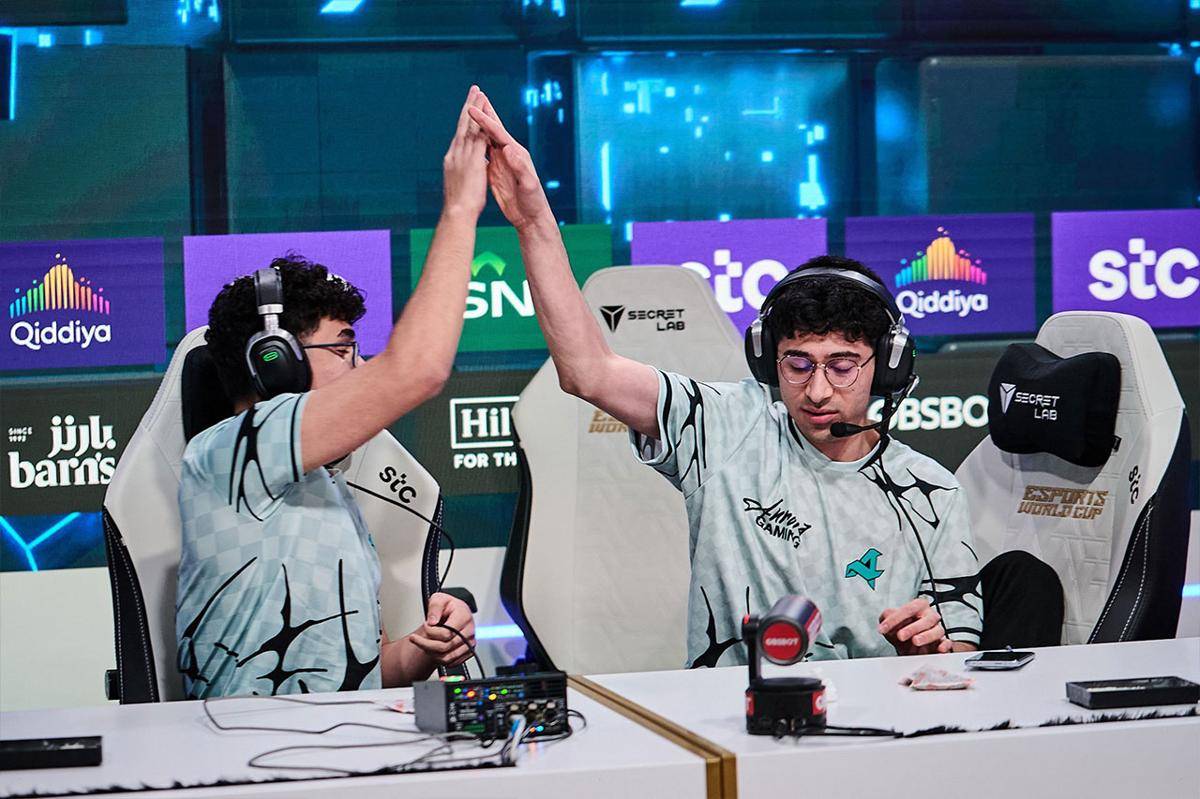 Aurora memanfaatkan kelemahan lawan dari sisi meta untuk tetap bertahan di babak knockout. (Dok. Esports World Cup)