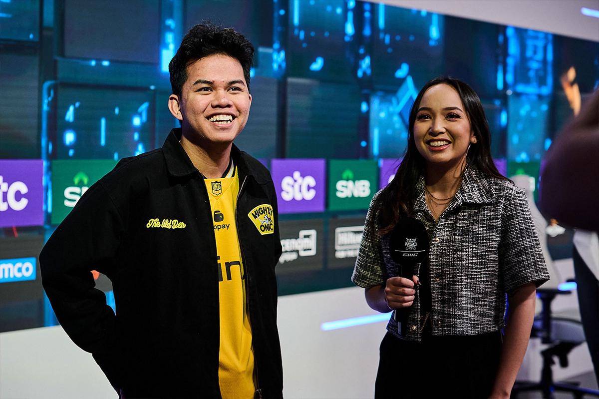 Sanz tidak masalah dengan Sanji yang mengklaim ia lebih baik darinya. (Dok. Esports World Cup)
