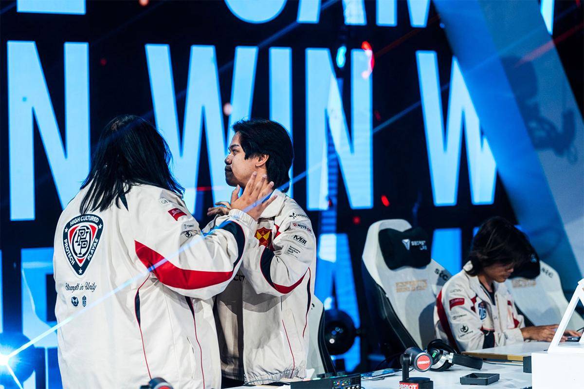 SRG.OG tinggal butuh satu kemenangan lagi untuk menjadi back-to-back MSC Champion. (Dok. Esports World Cup)