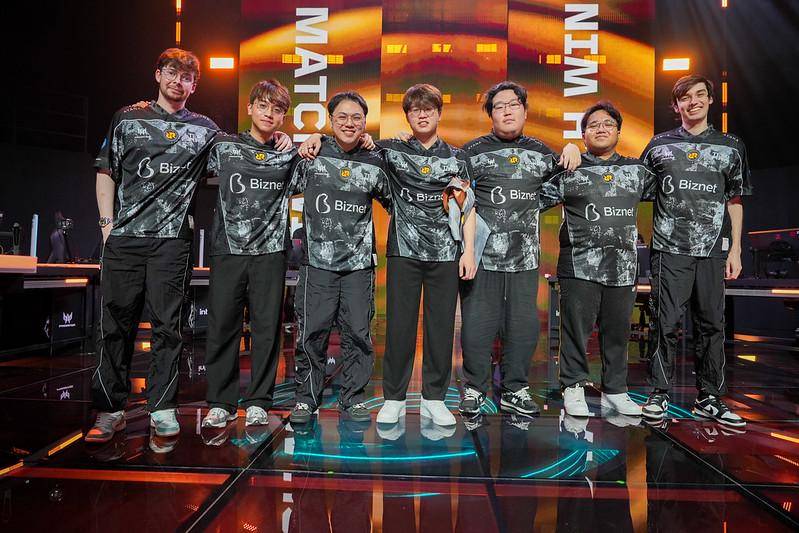 Klasemen VCT Pacific Stage 2 2025 Group Stage feature.jpg