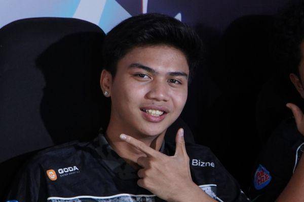 Player To Watch Dutzz, Sang Pengoleksi Gelar Predator 2.jpg