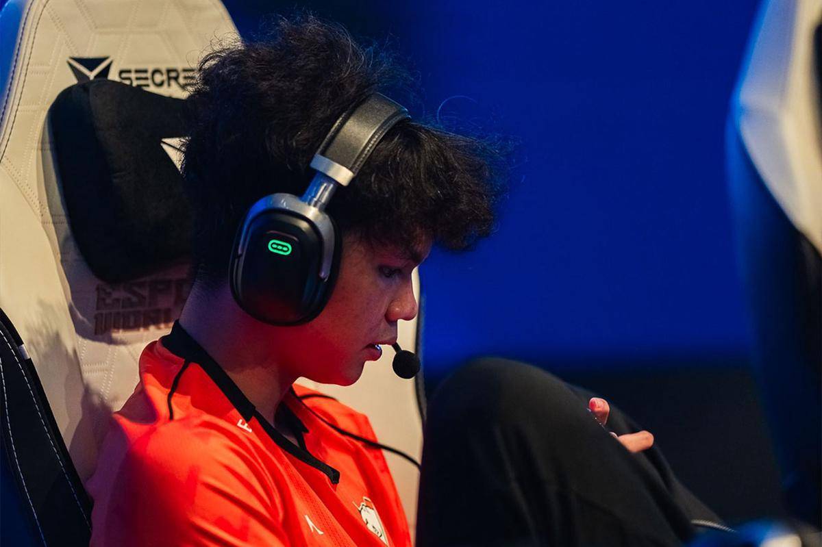 Andoryuuu dan Uk1r membuat gameplay NAVI lebih terarah. (Dok. Esports World Cup)