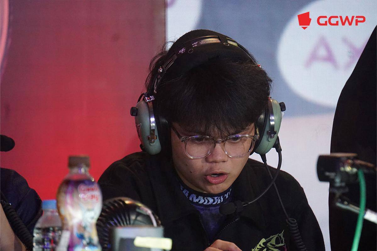 Vyn memberikan instruksi saat proses drafting hero. (Dok. GGWP)