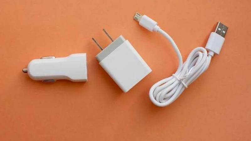 Tips Merawat Charger HP (tempo.co).jpg