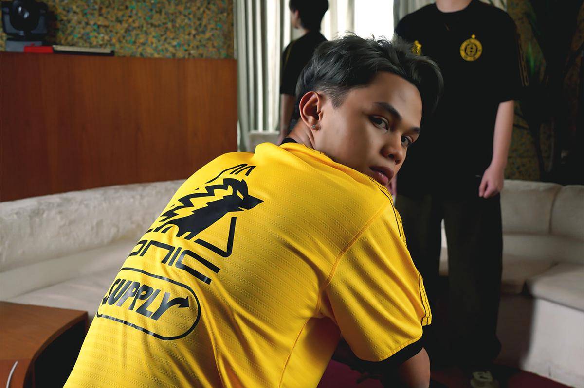 The Fantasy Kit gabungkan tren fashion dengan kultur esports. (Dok. ONIC)