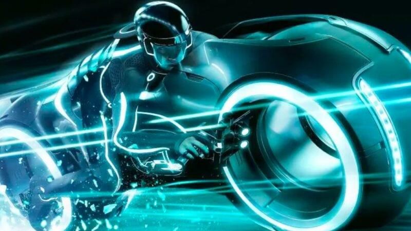 Misi Sam Flynn di Tron: Legacy (screenrant.com)